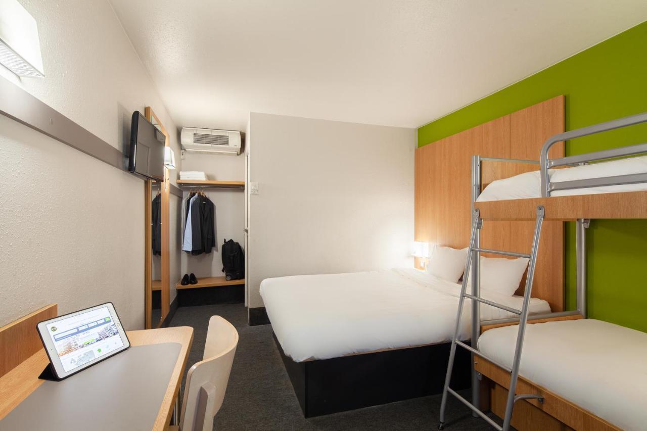 B&B Hôtel Herblay Buitenkant foto